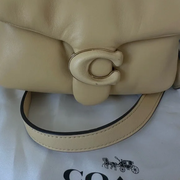 Coach Pillow Tabby Shoulder Bag 18 - Picture 5 of 9